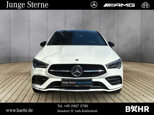 Mercedes-Benz 250 view 7