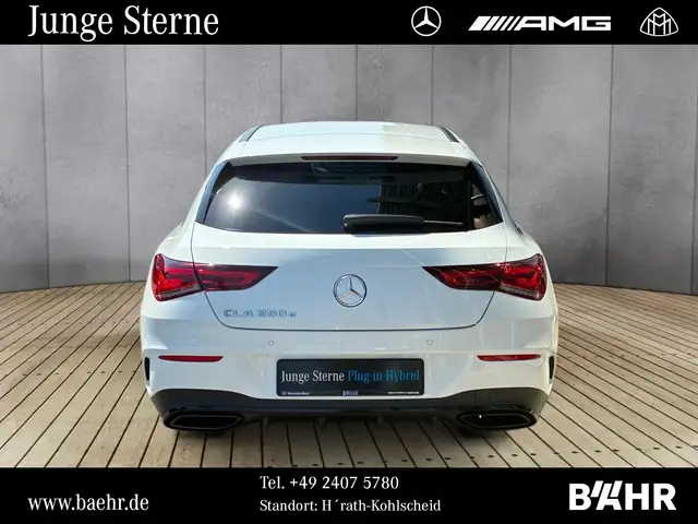 Mercedes-Benz 250 view 8