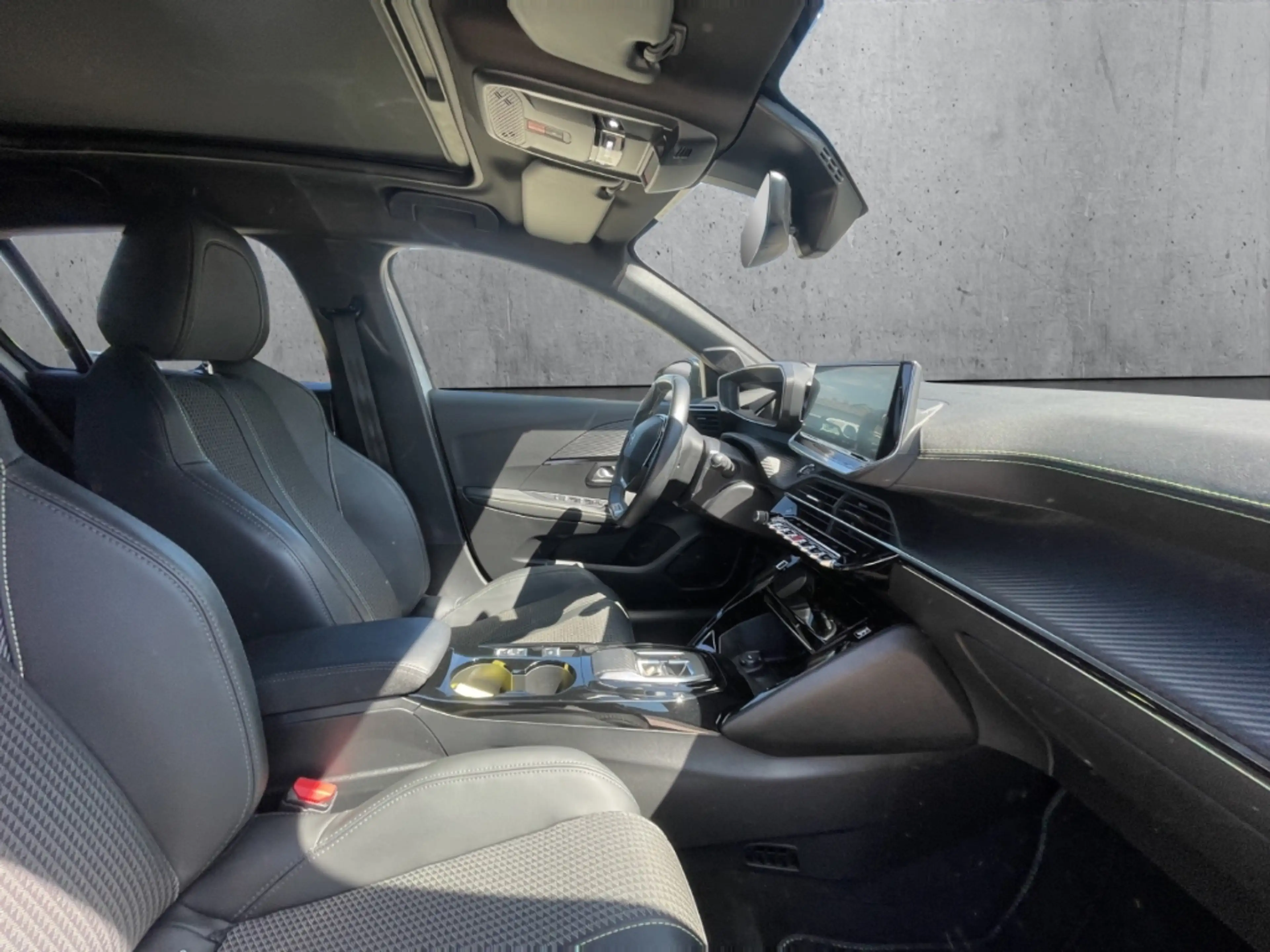Peugeot 208 GT ELEKTRO 136 Panorama Navi Digitales Cockpit LED — photo 13