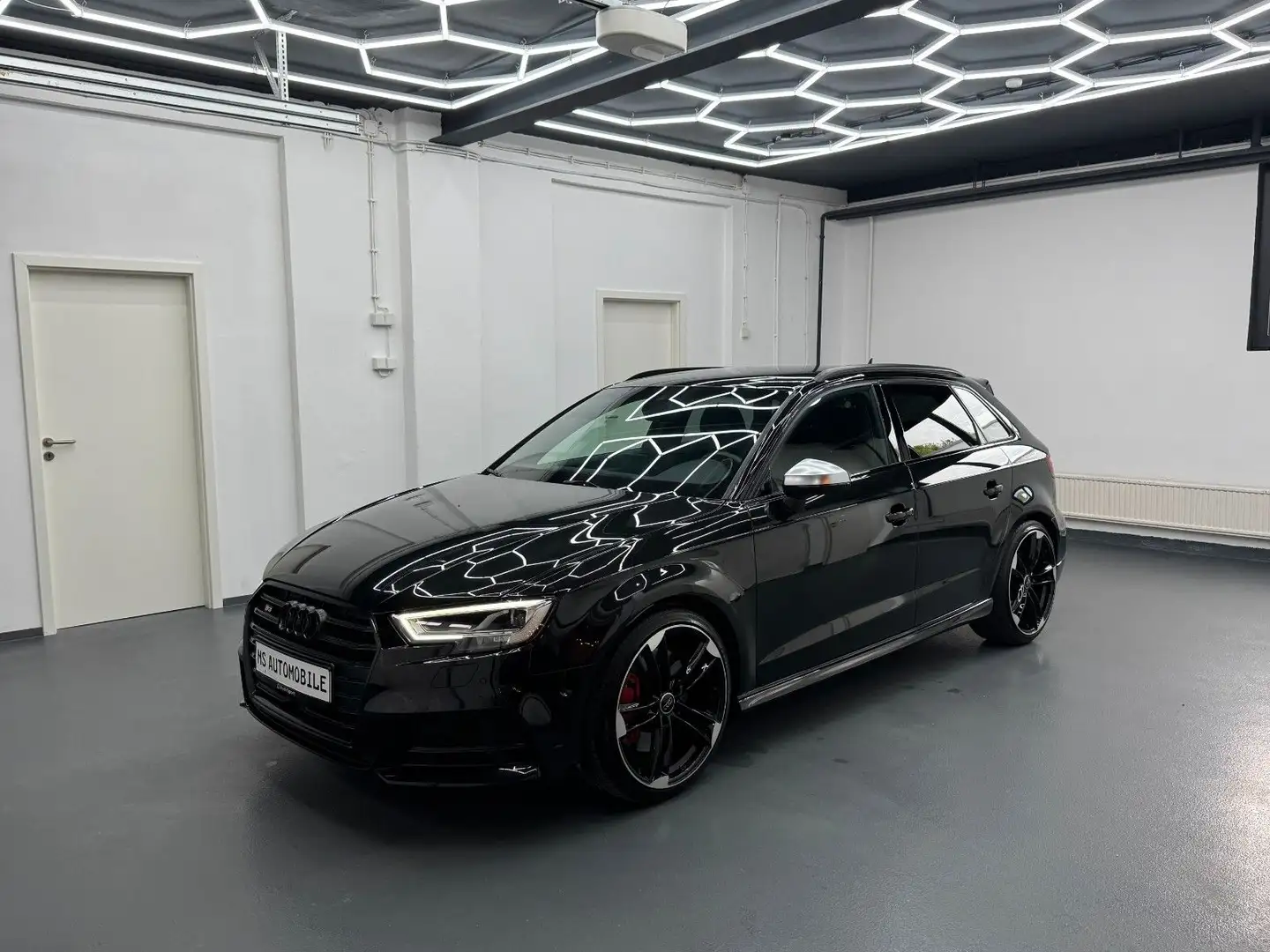 Audi S3 Sportback 2.0 TFSI quattro *PHANTER SCHWARZ*KAM* Negru - 1