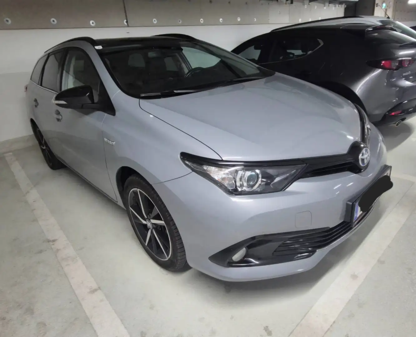 Toyota Auris Auris TS 1,8 VVT-i Hybrid Style Black Style Black - 2