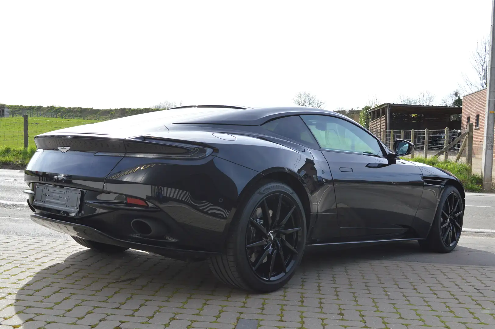 Aston Martin DB11 Coupé 4.0i V8 BiTurbo - Top condition Negro - 2