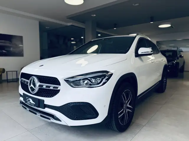 Mercedes-Benz GLA 180 d Sport Plus auto