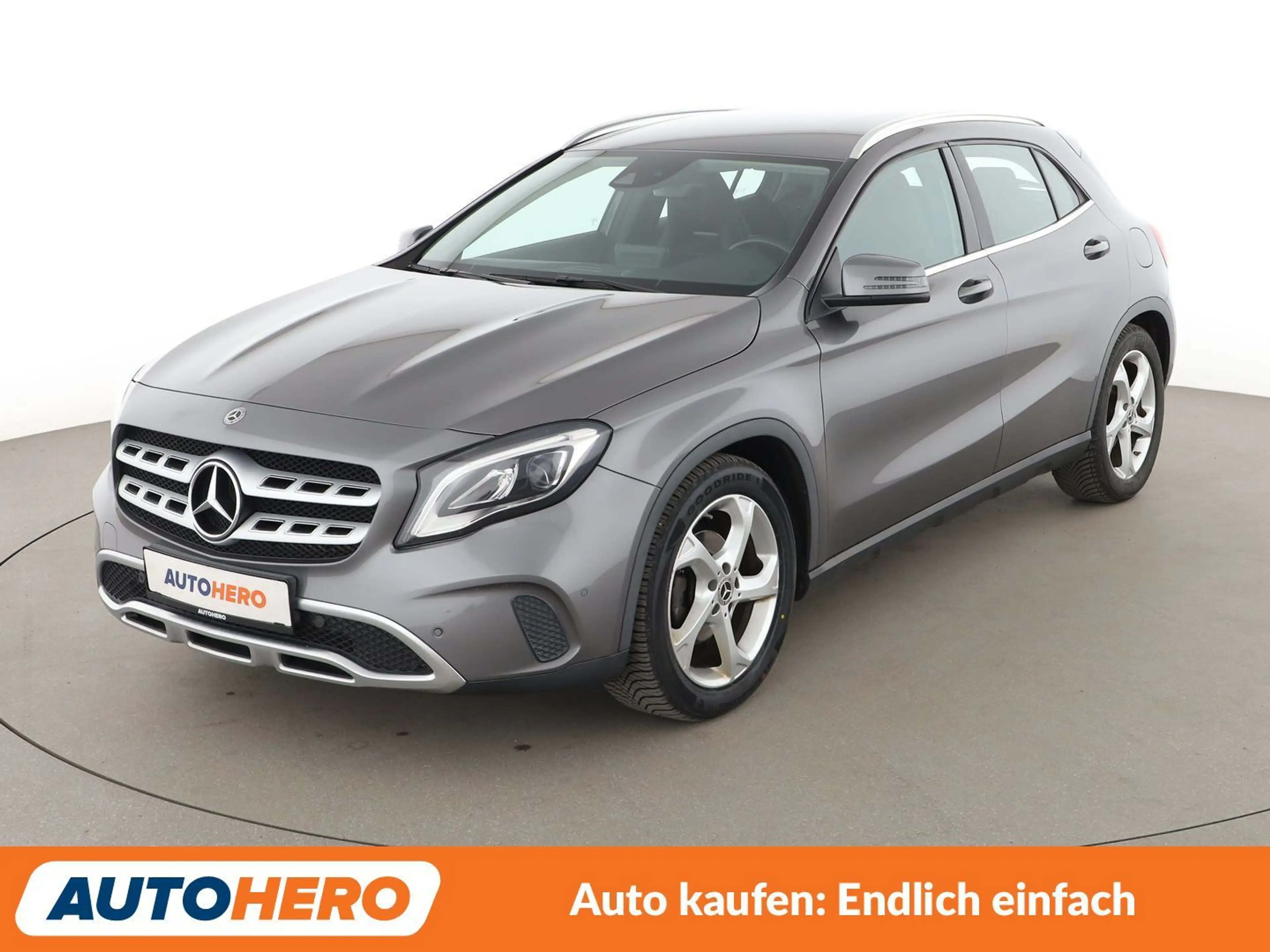 Mercedes-Benz GLA 200 Urban Aut.*LED*TEMPO*PDC*SHZ*KLIMA*GARANTIE*