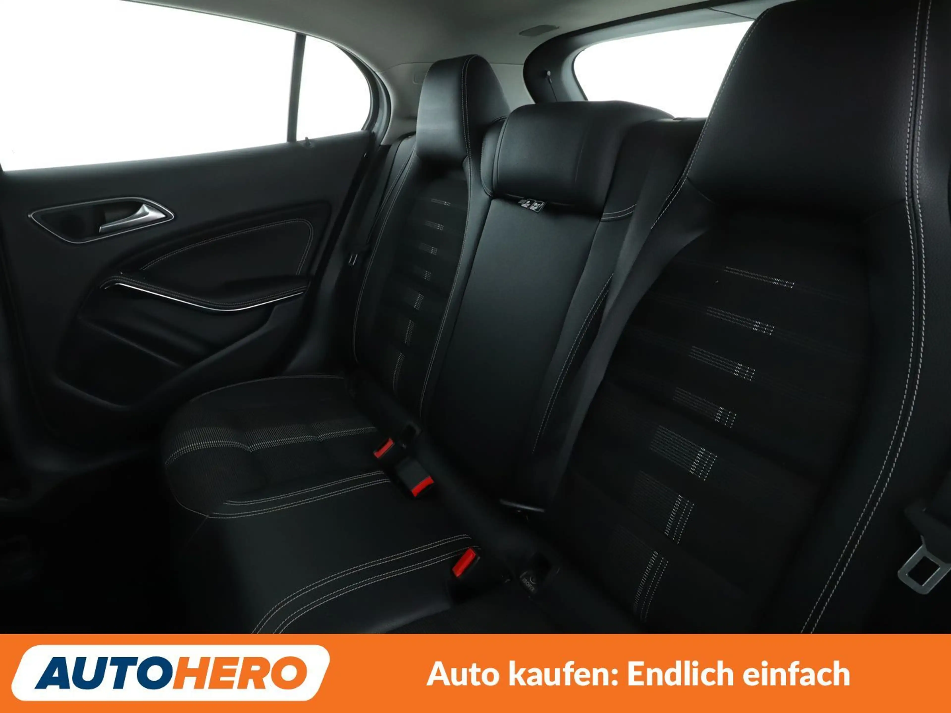 Mercedes-Benz GLA 200 Urban Aut.*LED*TEMPO*PDC*SHZ*KLIMA*GARANTIE* — photo 14
