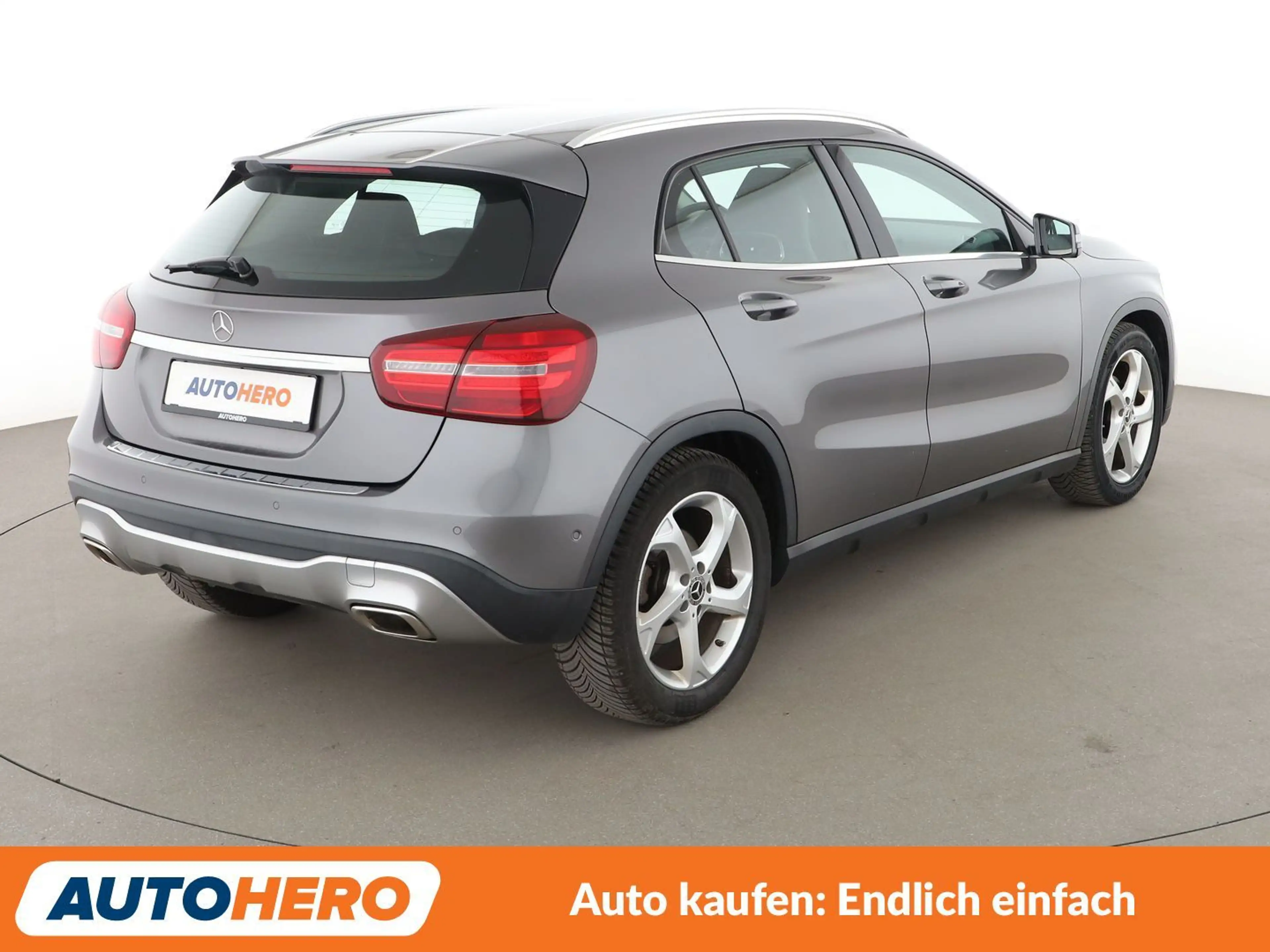 Mercedes-Benz GLA 200 Urban Aut.*LED*TEMPO*PDC*SHZ*KLIMA*GARANTIE* — photo 6