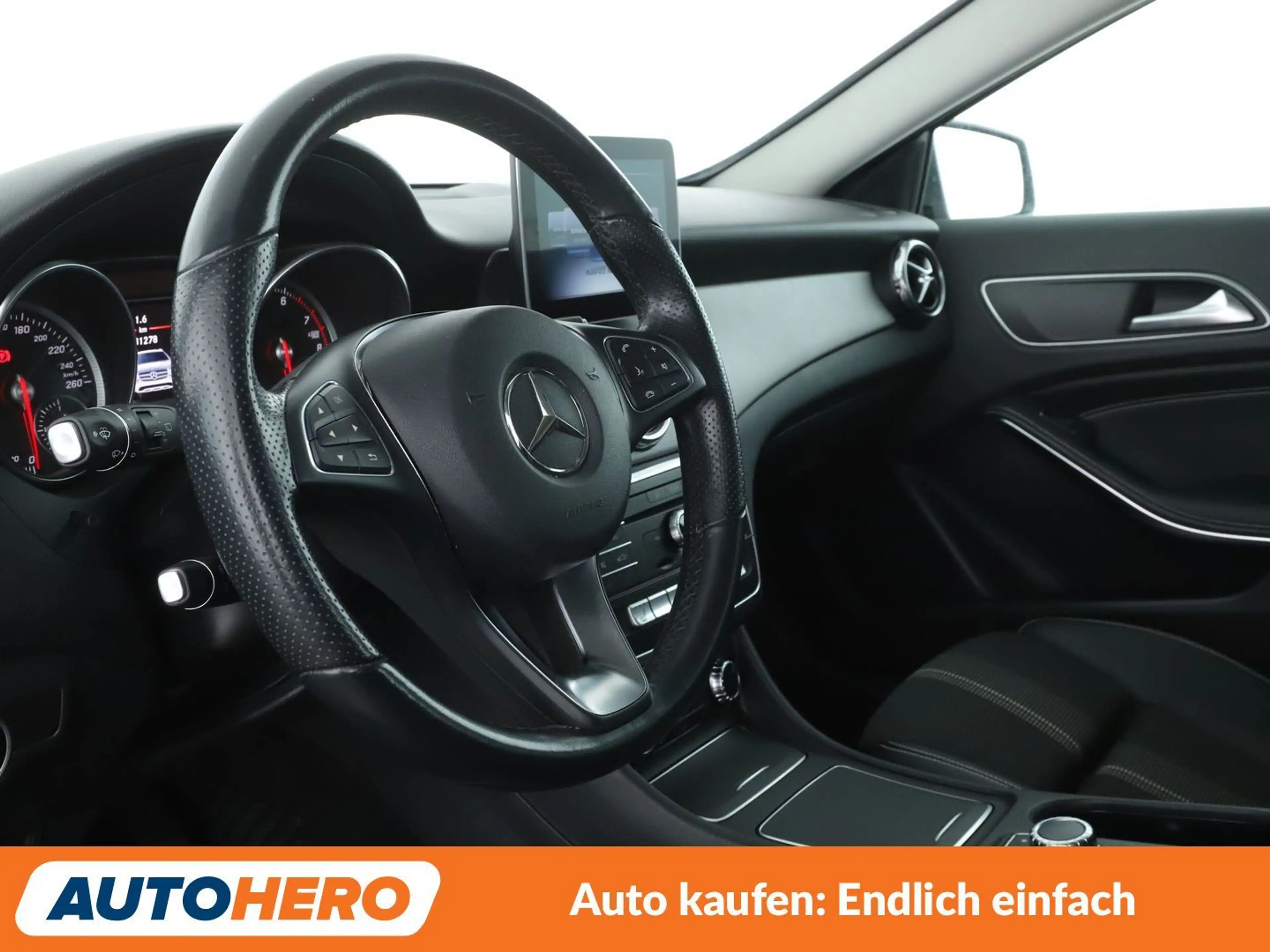 Mercedes-Benz GLA 200 Urban Aut.*LED*TEMPO*PDC*SHZ*KLIMA*GARANTIE* — photo 11
