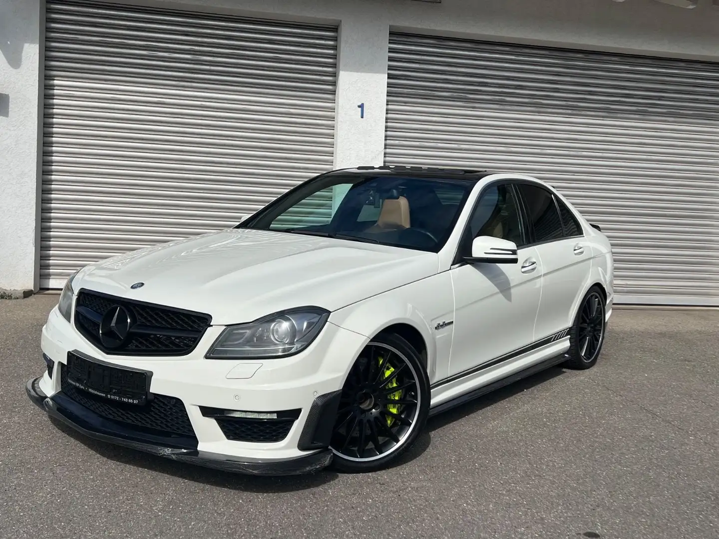 Mercedes-Benz C 63 AMG *Sport*Leder*Xenon*LED*Harman&Kardon*19" Weiß - 1