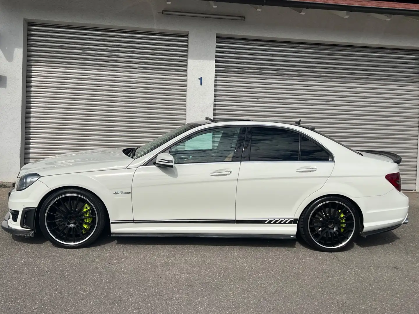 Mercedes-Benz C 63 AMG *Sport*Leder*Xenon*LED*Harman&Kardon*19" Weiß - 2