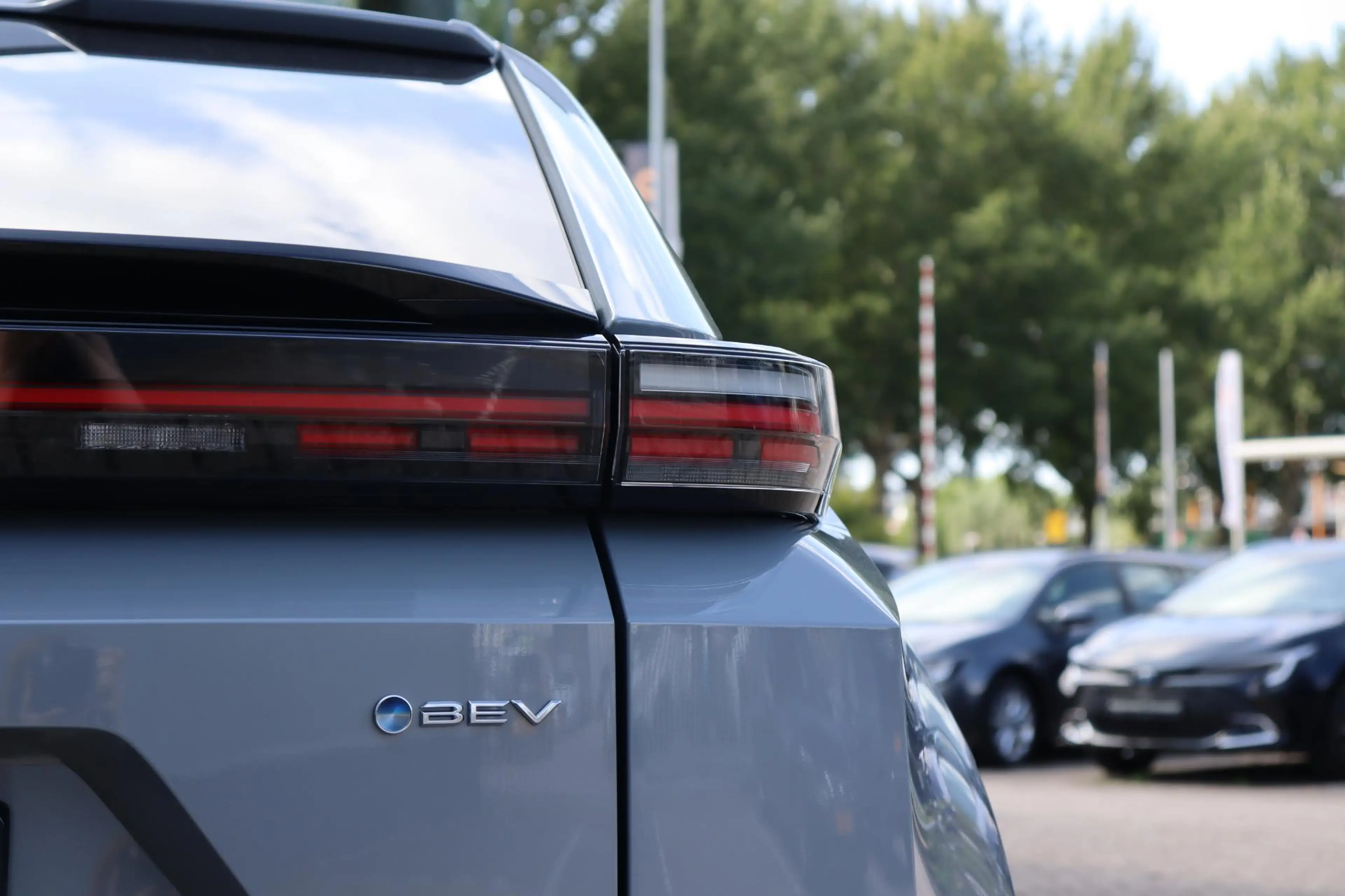 Toyota C-HR+ First Edition 77 kWh , Nieuw en snel leverbaar (ju — photo 9