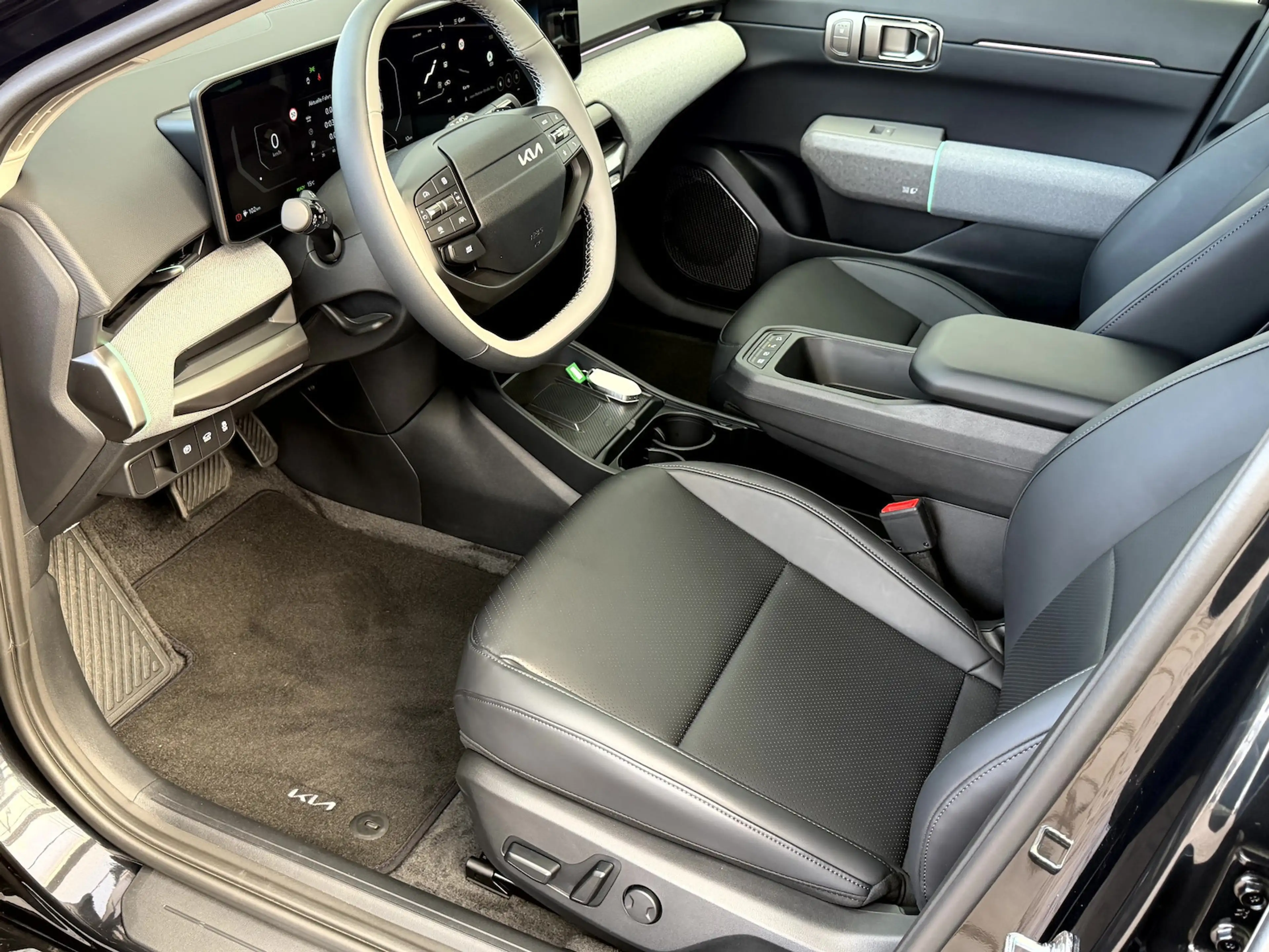 Kia EV4 81.4 EARTH | WIC | DRIVE | UPG | TEC | SOUND — photo 8