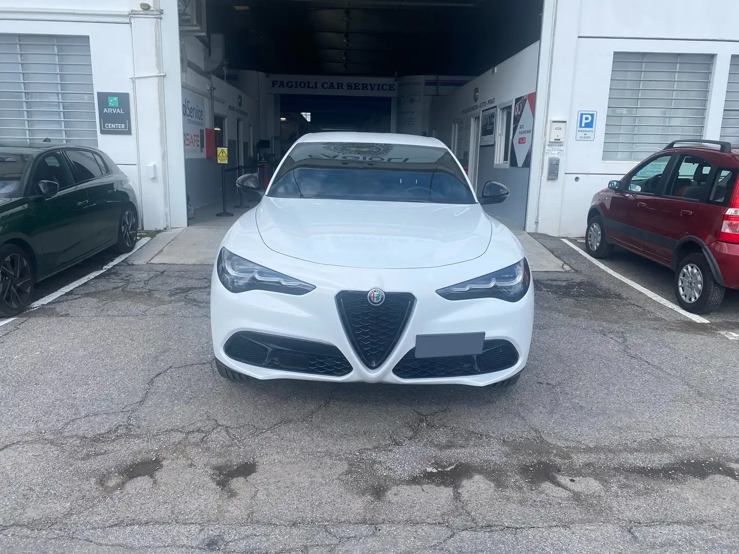 Alfa Romeo Stelvio Stelvio 2.2 t Sprint Q4 190cv auto Bianco - 2