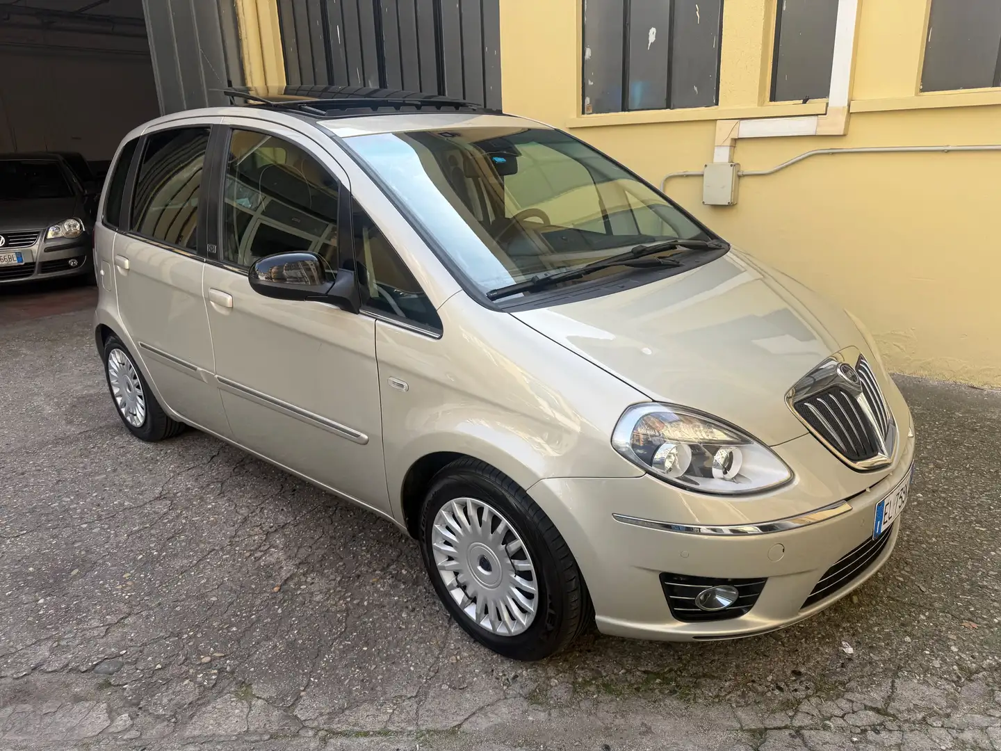 Lancia MUSA 1.4 16v GPL 5th Avenue dfn - 1