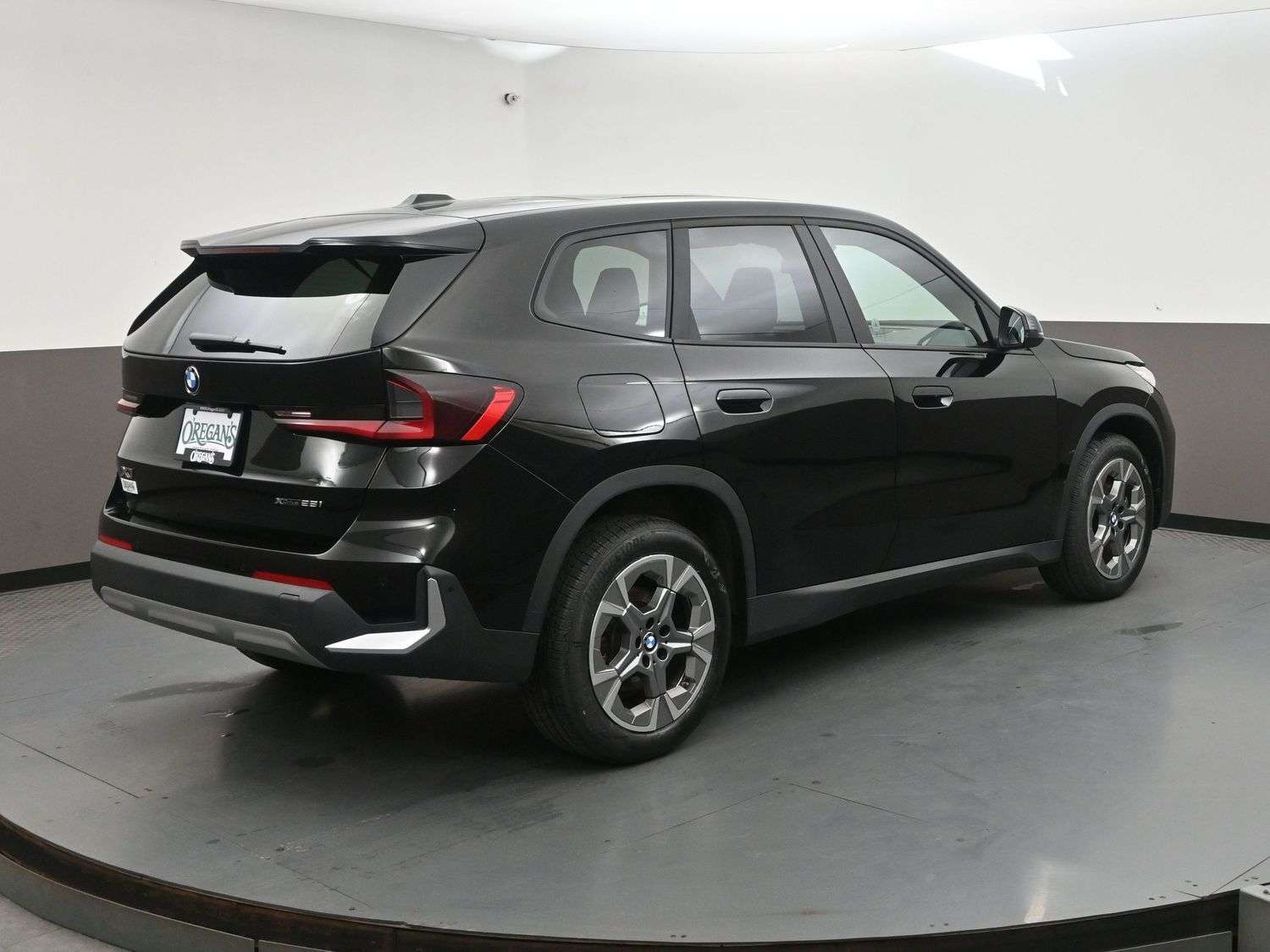 2025 BMW X1 XDRIVE28i AWD Sunroof, Heated Front Seats, CarPlay thumb 35