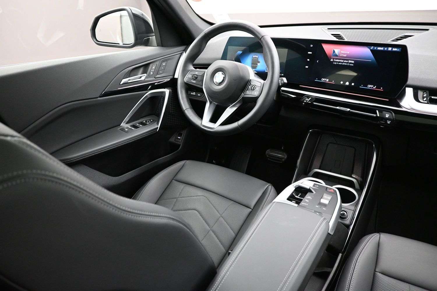 2025 BMW X1 XDRIVE28i AWD Sunroof, Heated Front Seats, CarPlay thumb 28