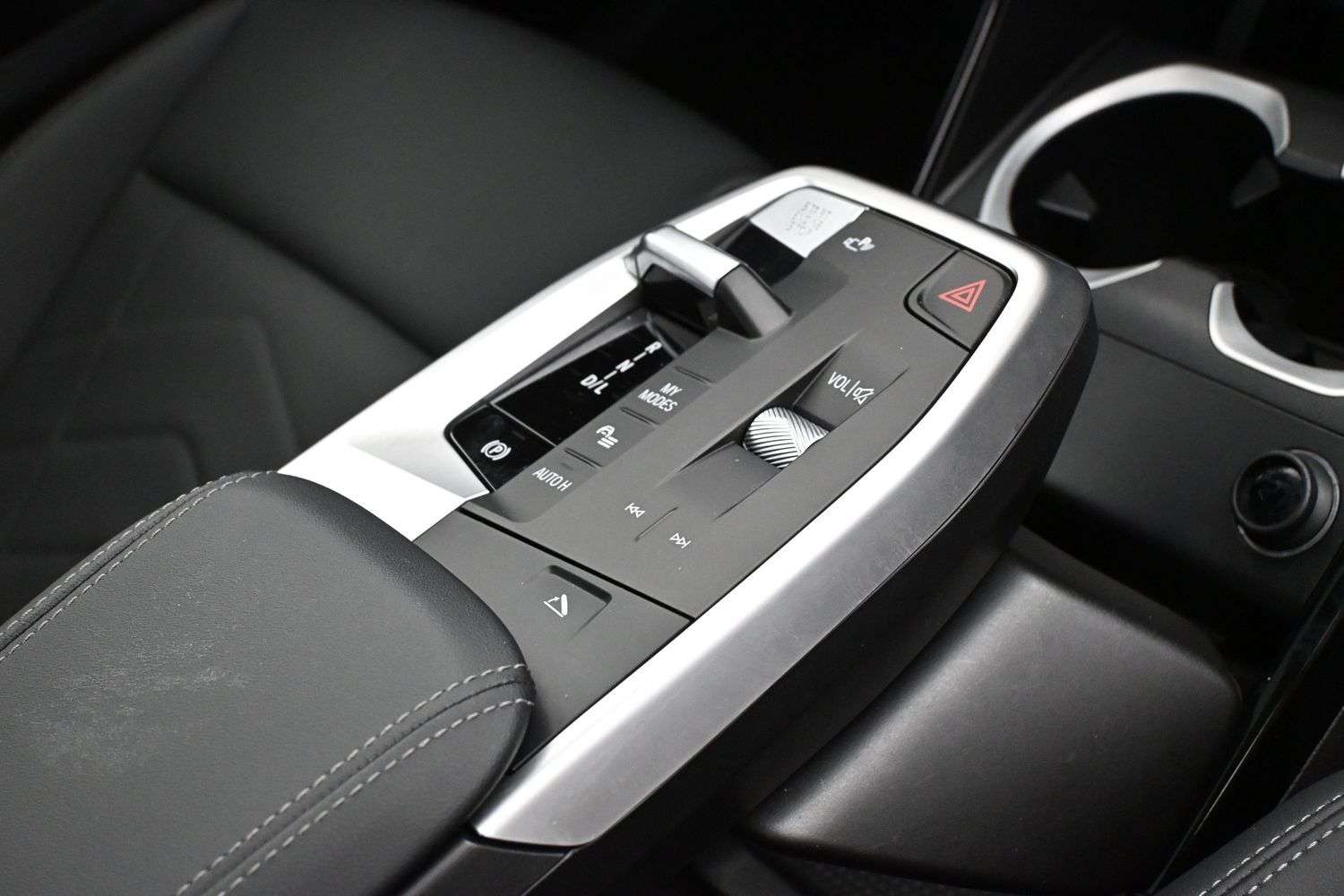 2025 BMW X1 XDRIVE28i AWD Sunroof, Heated Front Seats, CarPlay thumb 31
