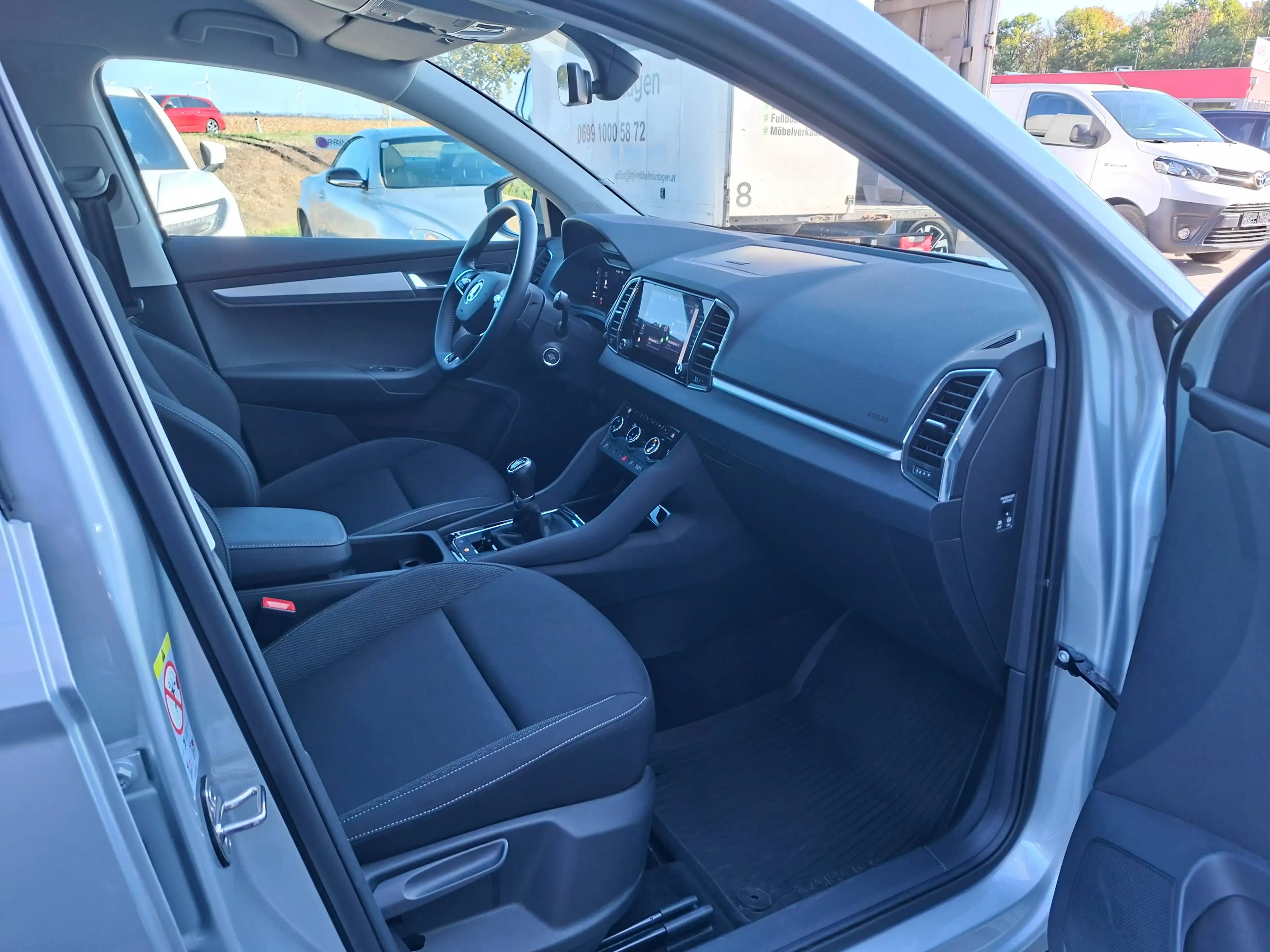 Skoda Karoq 1,0 TSI Ambition — photo 14