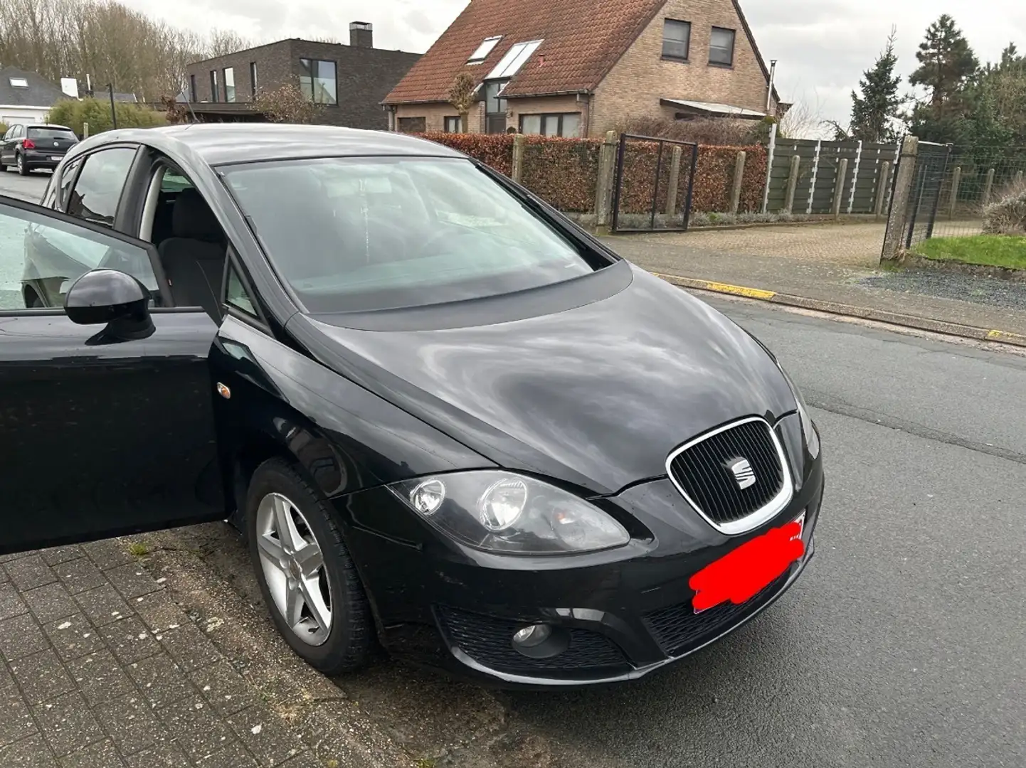 SEAT Leon 1.6 CR TDi Ultima Reference DPF - 1