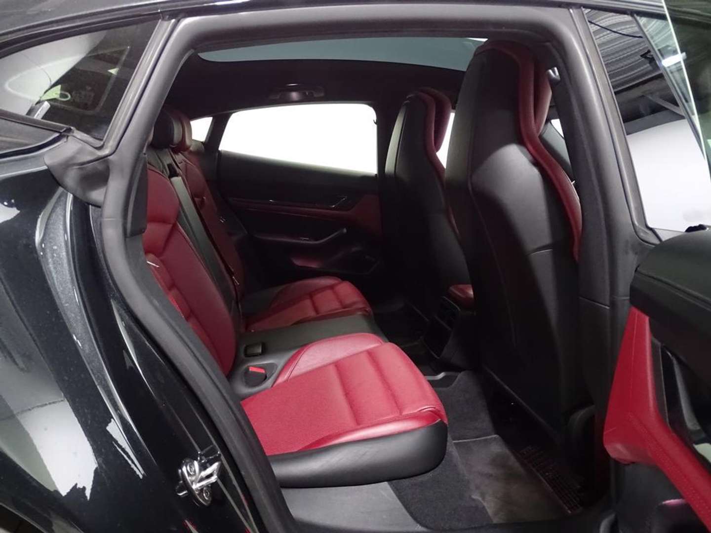 Porsche Taycan 4S -  - Joinsteer - #5