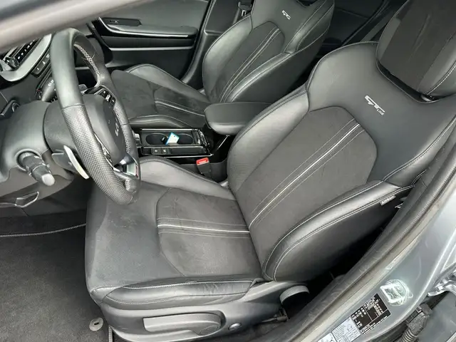 Kia Ceed view 3