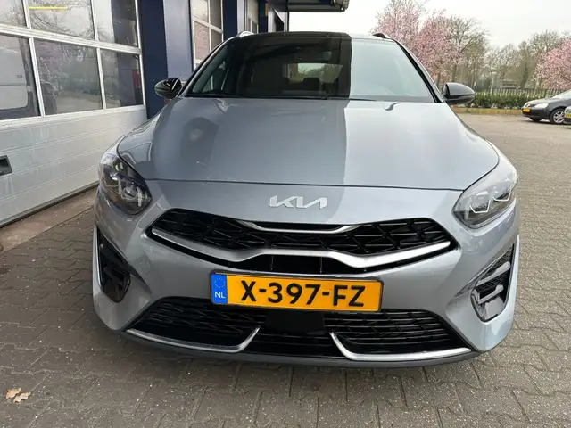 Kia Ceed view 9
