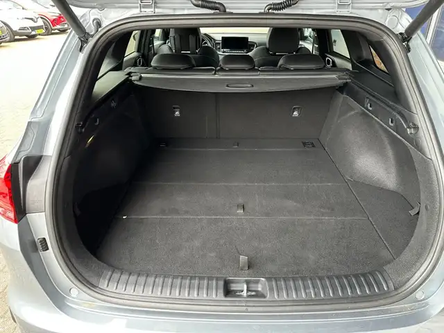 Kia Ceed view 14