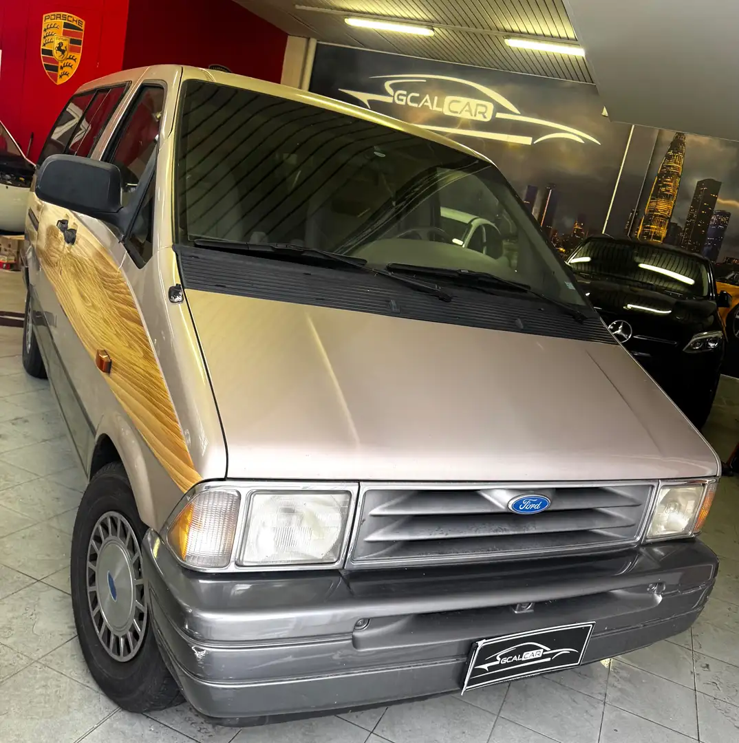 Ford Aerostar 3.0 EX BASE NATO OK PERMUTE Stříbrná - 2