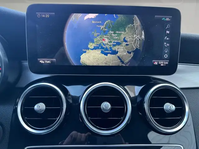 Mercedes-Benz C-Class view 12