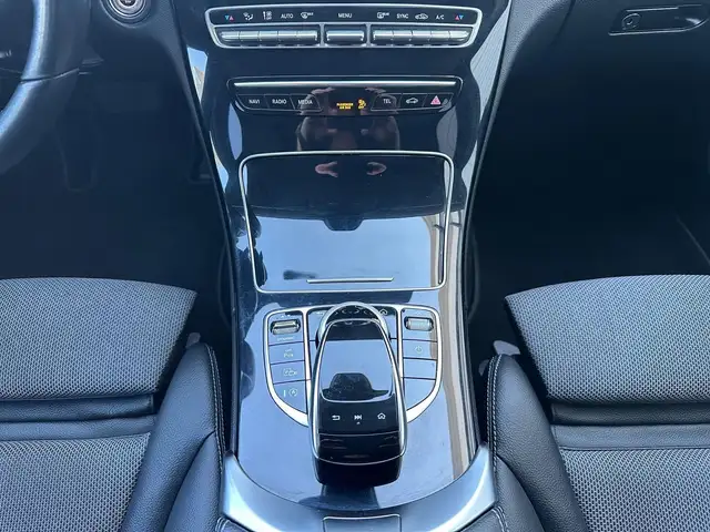 Mercedes-Benz C-Class view 14