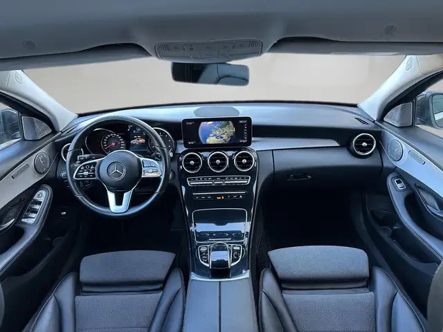 Mercedes-Benz C-Class view 11