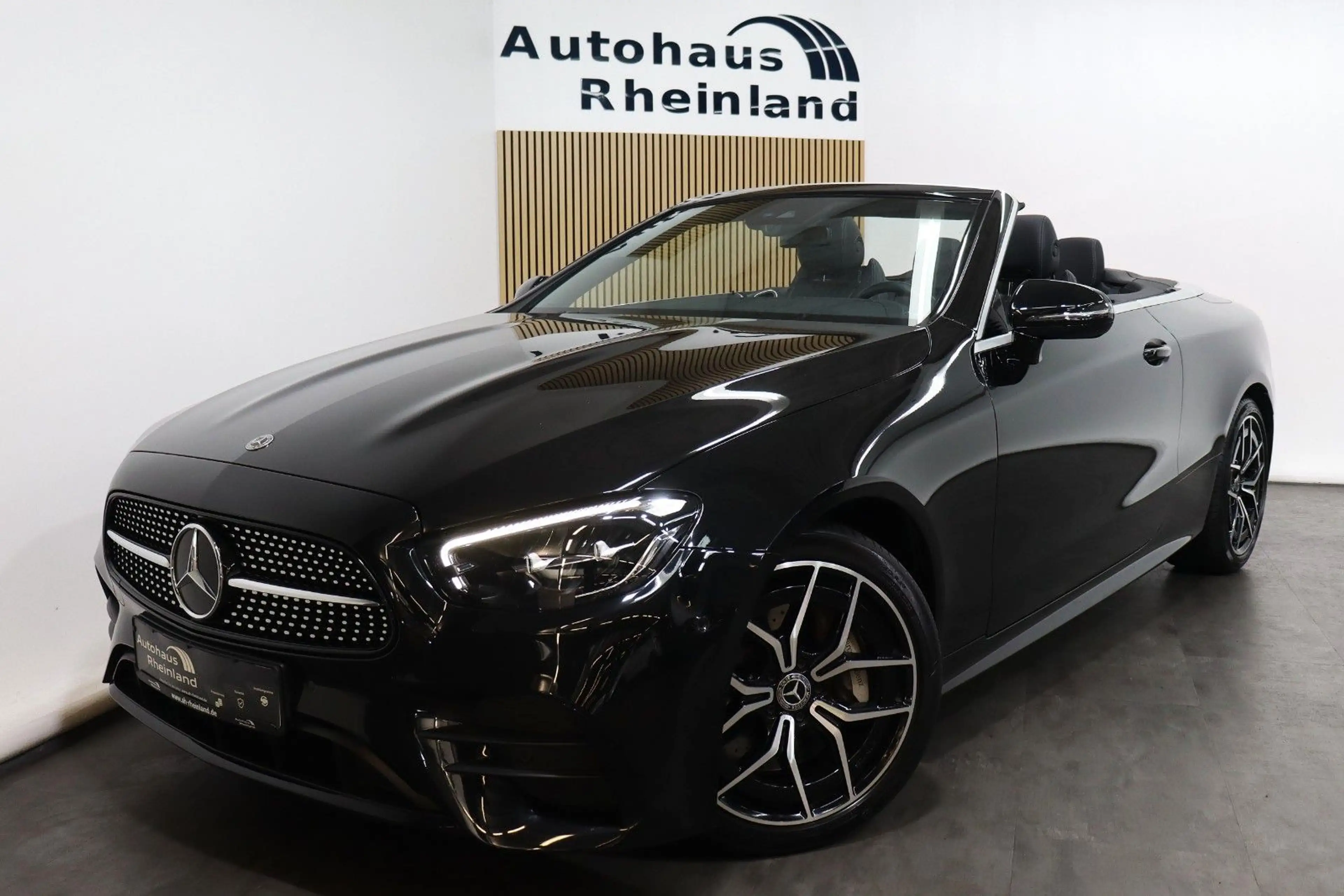 Mercedes-Benz E 450 E450 Cabrio 4Matic AMG*WIDESCREEN*KAMERA*LEDER* — photo 15
