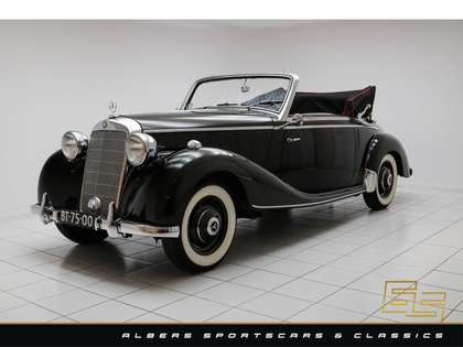 Mercedes-Benz 170 S Cabriolet A * Body-off * Matching * Superb condi