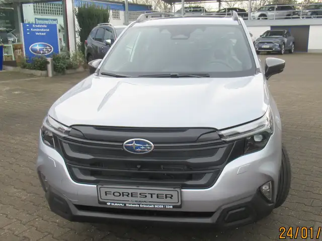 Subaru Forester 2.0ie Lineartronic Exclusive Modell 25