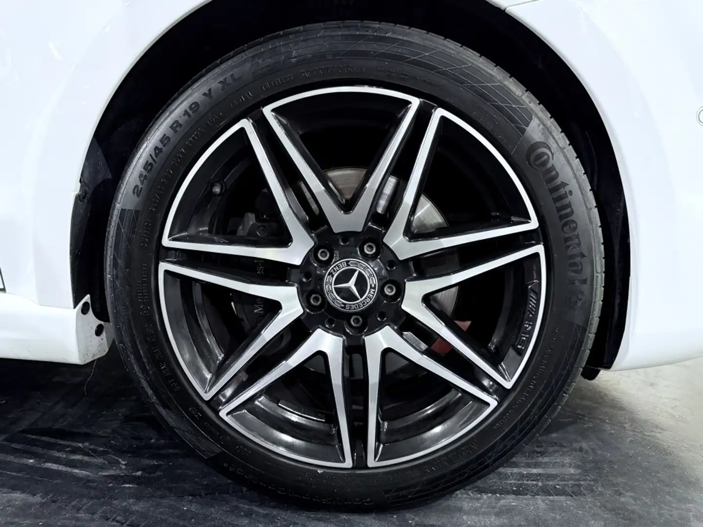Mercedes-Benz V 250d Extralargo Avantgarde Blanc - 2