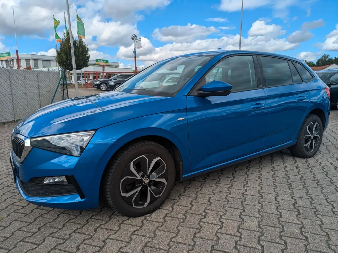 Skoda Scala Drive 125 Blau - 2