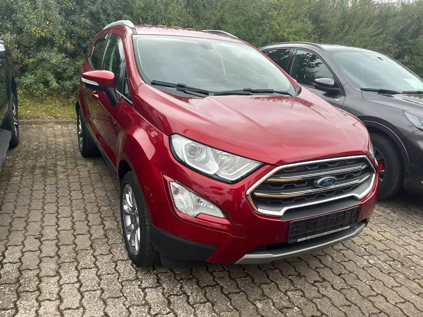 Ford EcoSport Titanium Rouge - 1