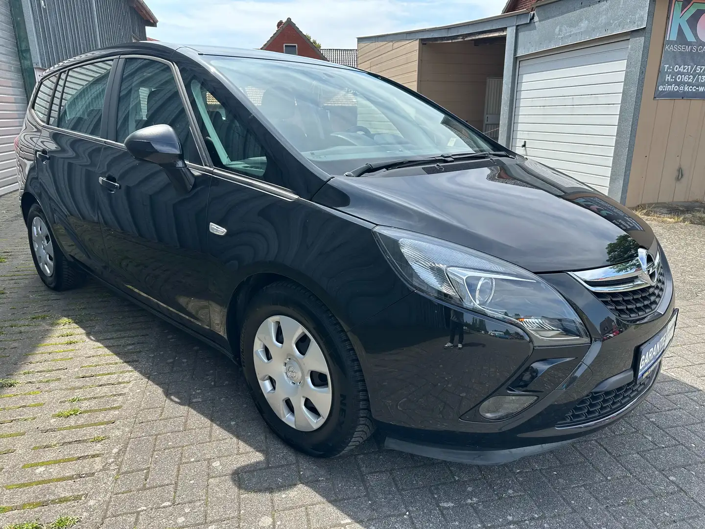Opel Zafira Tourer Edition-7Sitzplätze ,Tüv Neu . crna - 1