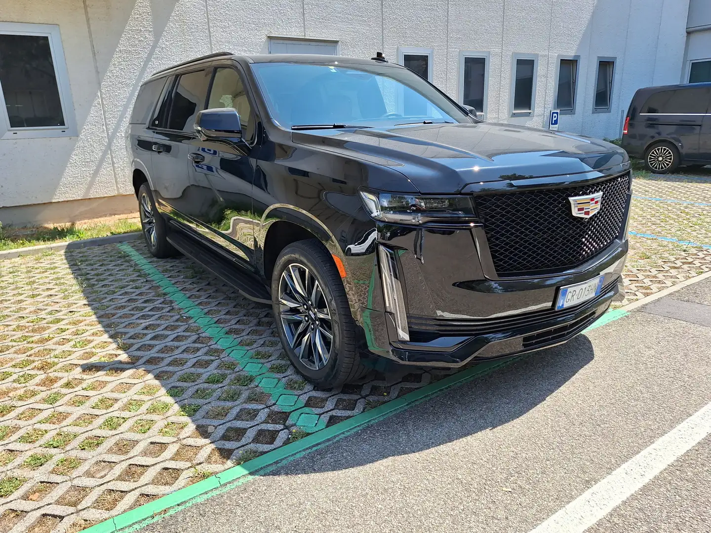 Cadillac Escalade ESV (passo lungo) SPORT4WD 6.2 V8 AT10 Nero - 1