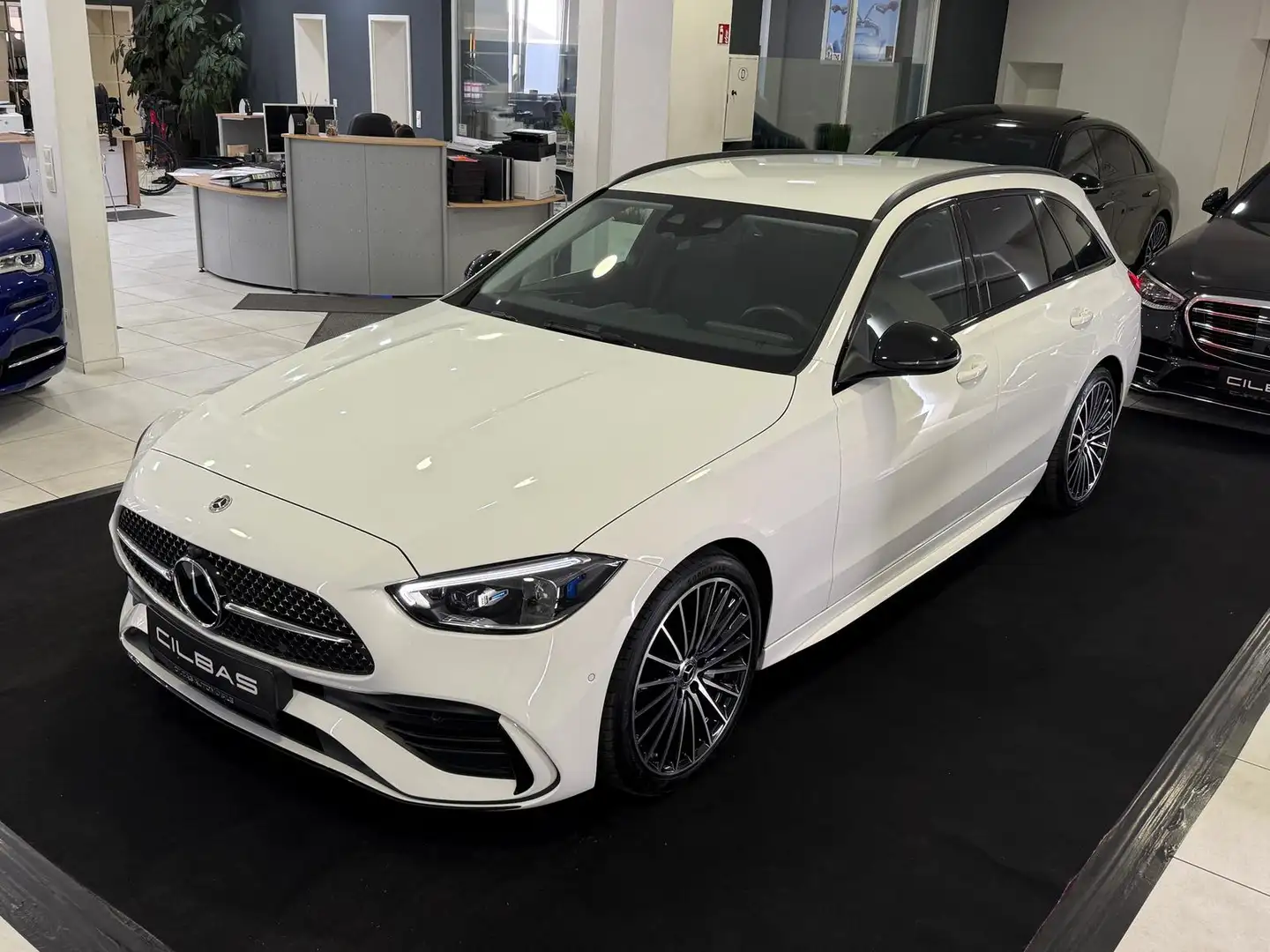 Mercedes-Benz C 300 d T AMG-Line *MASSAGE*KAM*AHK*SPUR*BURM* Weiß - 1