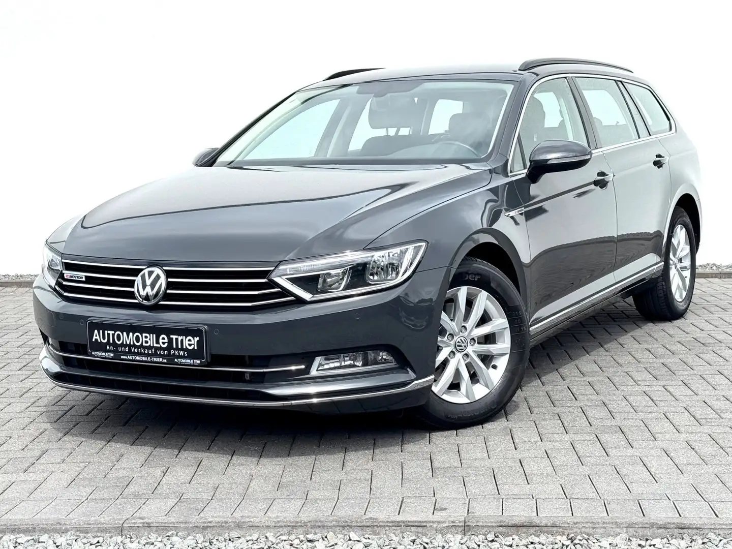 Volkswagen Passat Variant 2.0 TDI DSG 4Motion /NAVI/AHK/PDC Gri - 1