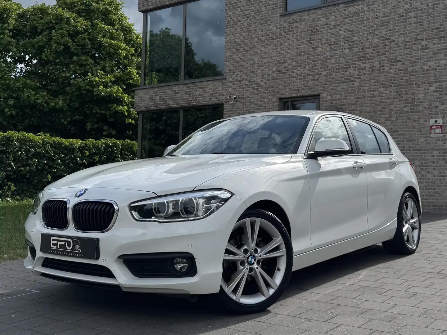 BMW 118 118i Aut. Weiß - 1