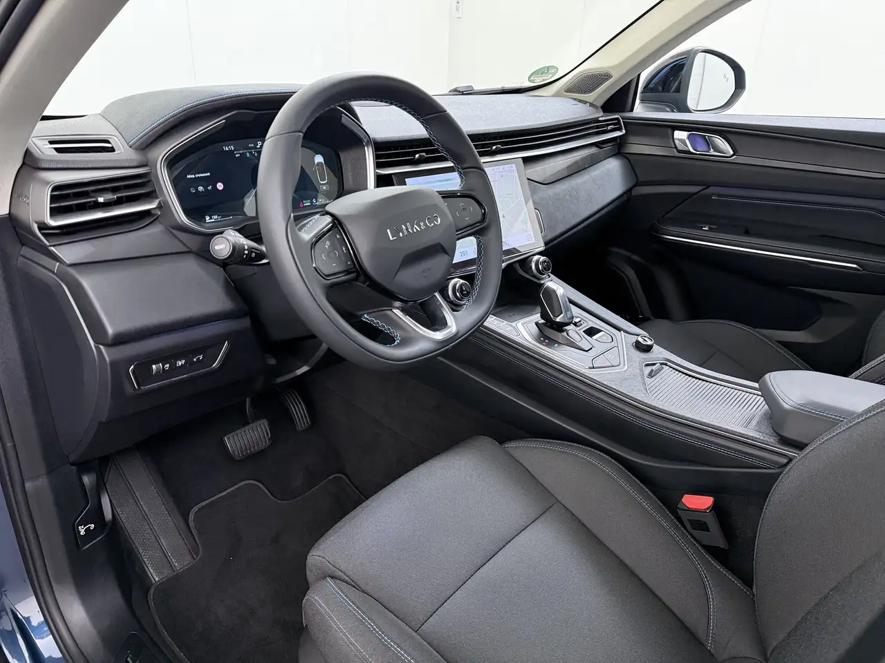 Lynk & Co 01 SOH 96% PHEV AUT-7 261pk Pano-Schuifdak Lmv 20" 36, миниатюра 10