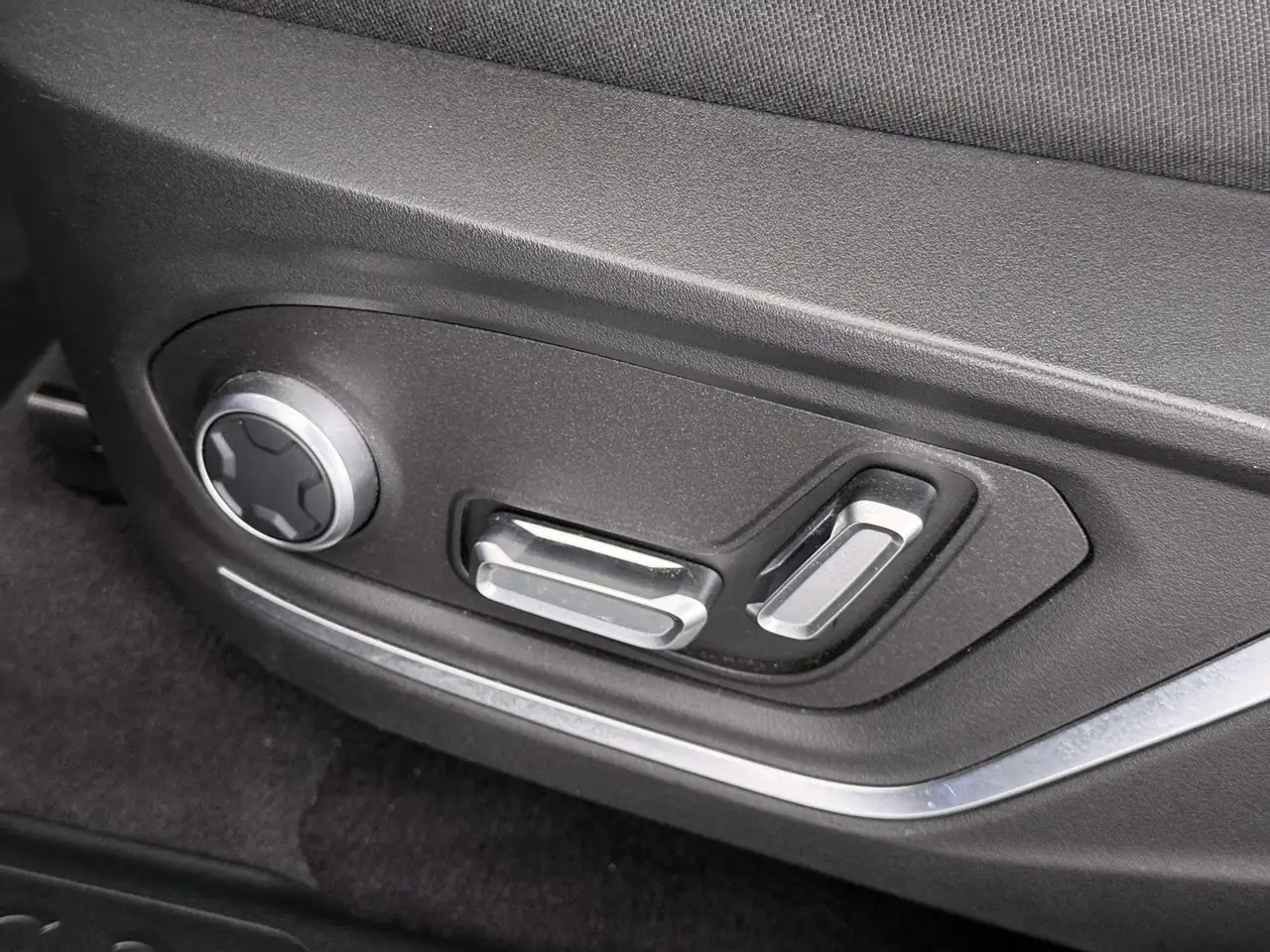 Lynk & Co 01 SOH 96% PHEV AUT-7 261pk Pano-Schuifdak Lmv 20" 36, миниатюра 26