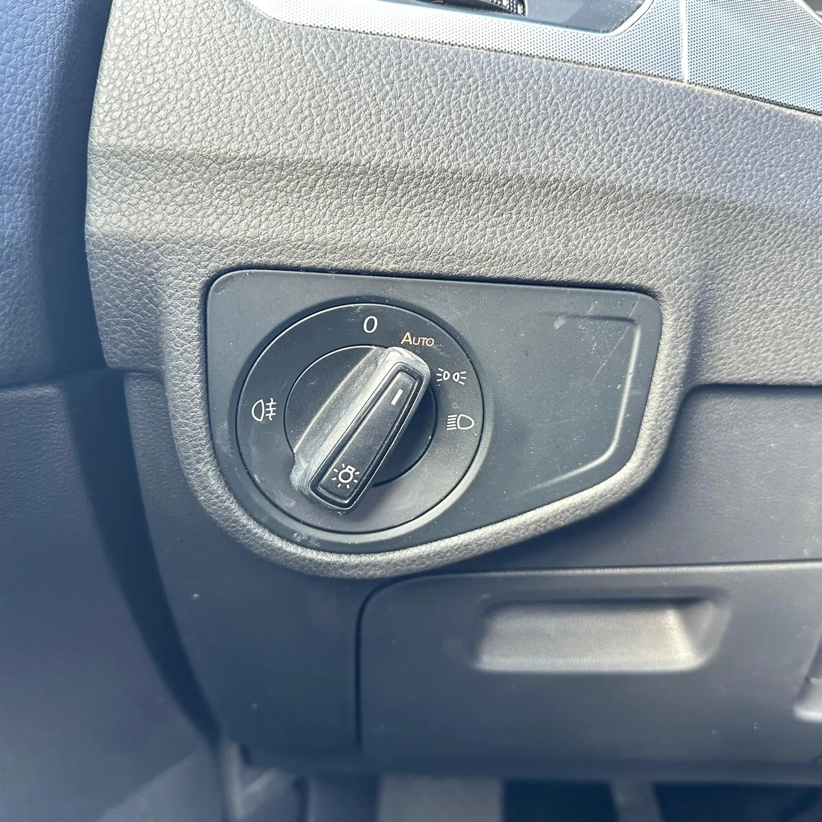 Volkswagen Golf Sportsvan Trendline — photo 13