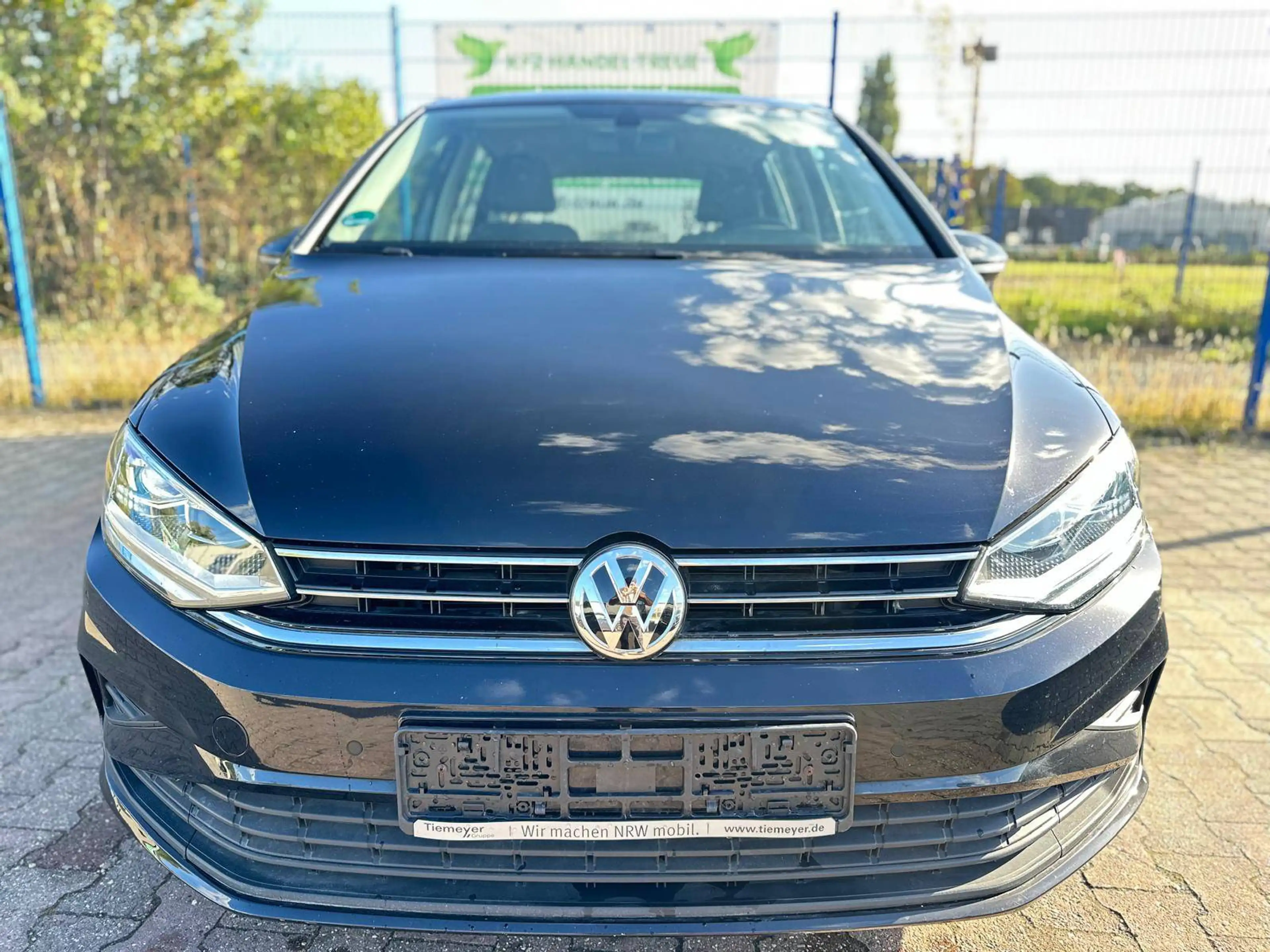 Volkswagen Golf Sportsvan Trendline — photo 2