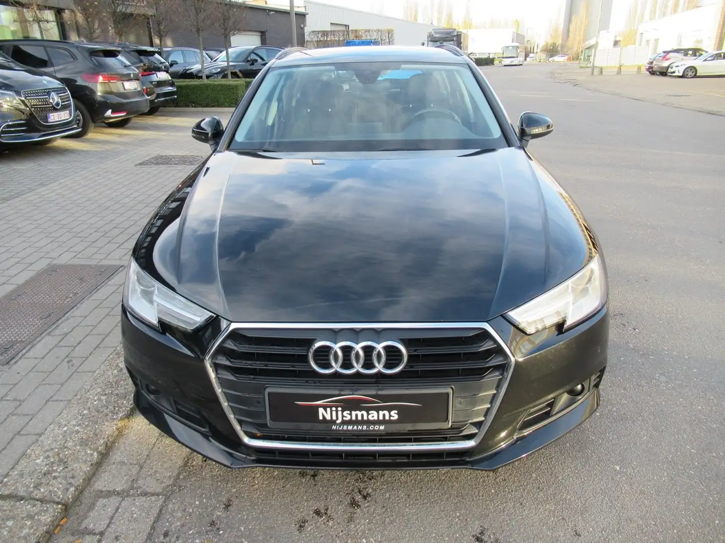 Audi A4 Avant 2.0 TDI S tronic-ACC-Navi-Airco-PDC V+A Zwart - 2