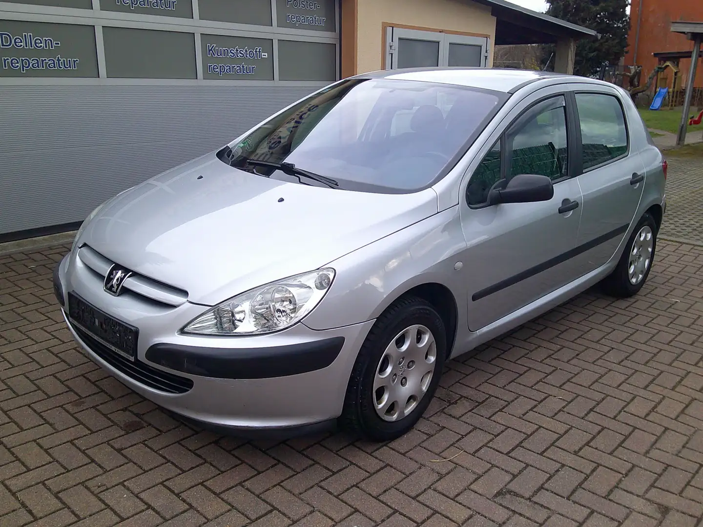 Peugeot 307 Grande Filou Cool   TÜV Neu  Klimaanlage Silber - 2