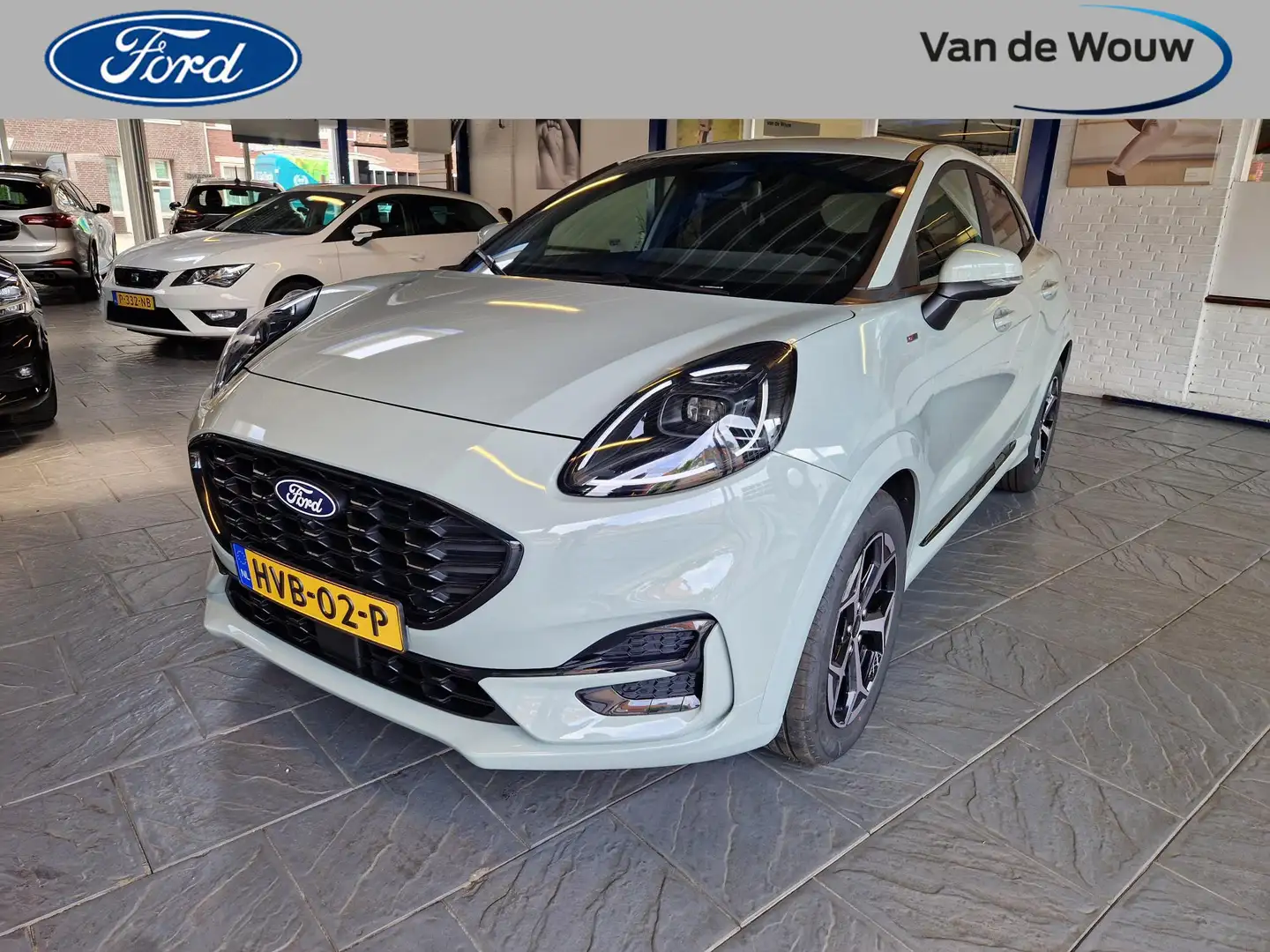 Ford Puma 1.0 EcoBoost Hybrid ST-Line AUTOMAAT MY2025 Grijs - 1