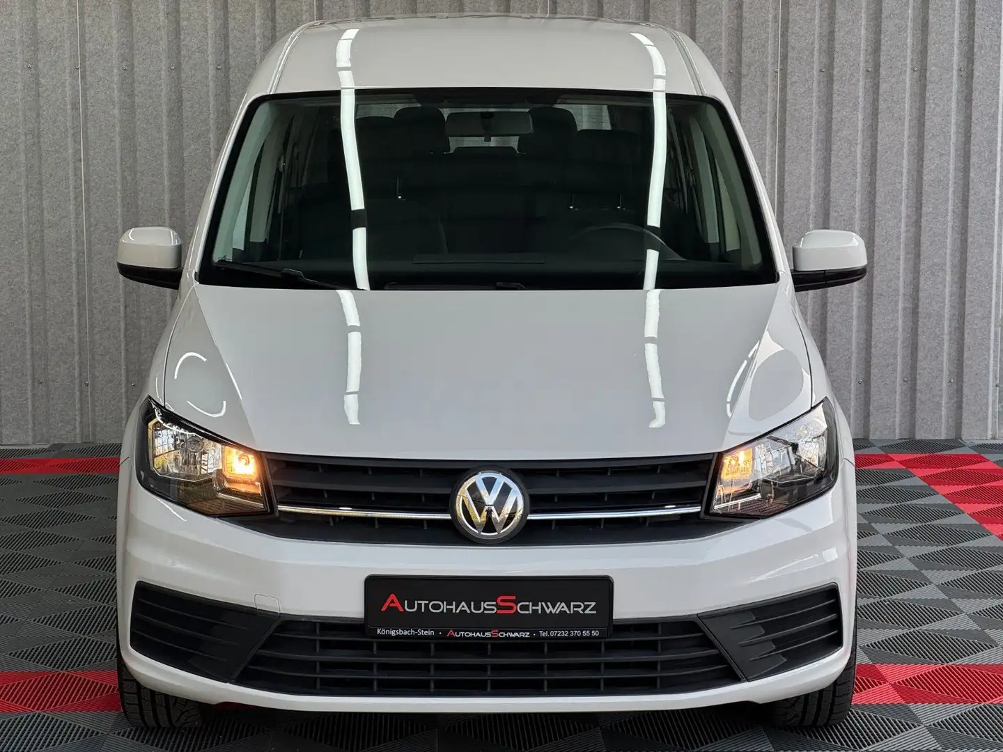 Volkswagen Caddy Maxi DSG 7Sitzer AHK Tempo StdHeiz Alu Weiß - 2