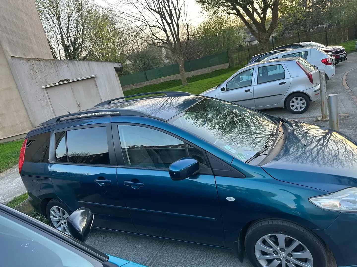 Mazda 5 Mazda5 2.0 CD-MZR 110 7pl Elegance - 2